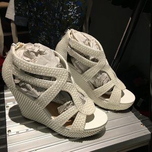 Sold Out Ivory Pearl Wedges Marc Defang Size 7